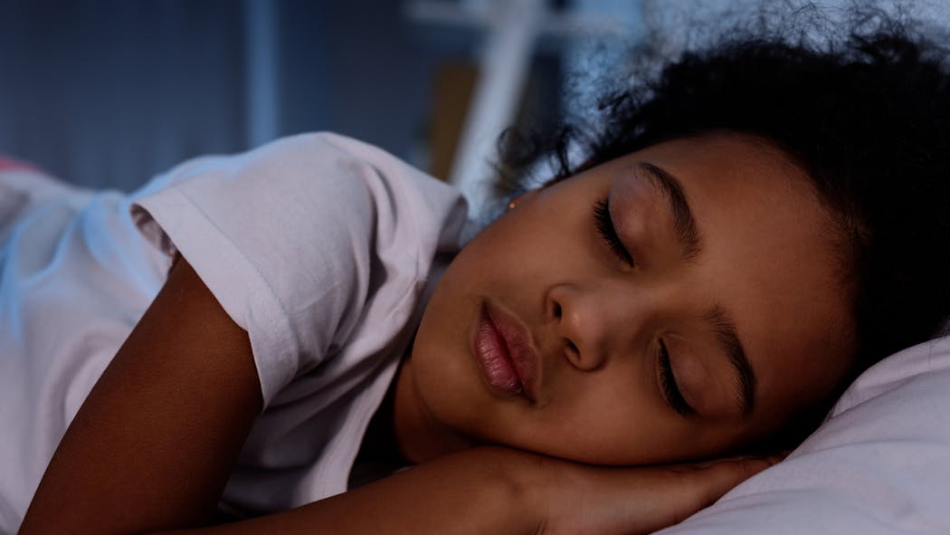 École : 6 conseils pour recaler le sommeil des enfants avant la rentrée