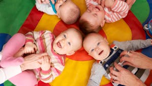 Bébé entre à la crèche : 5 conseils pratiques pour que tout se passe bien