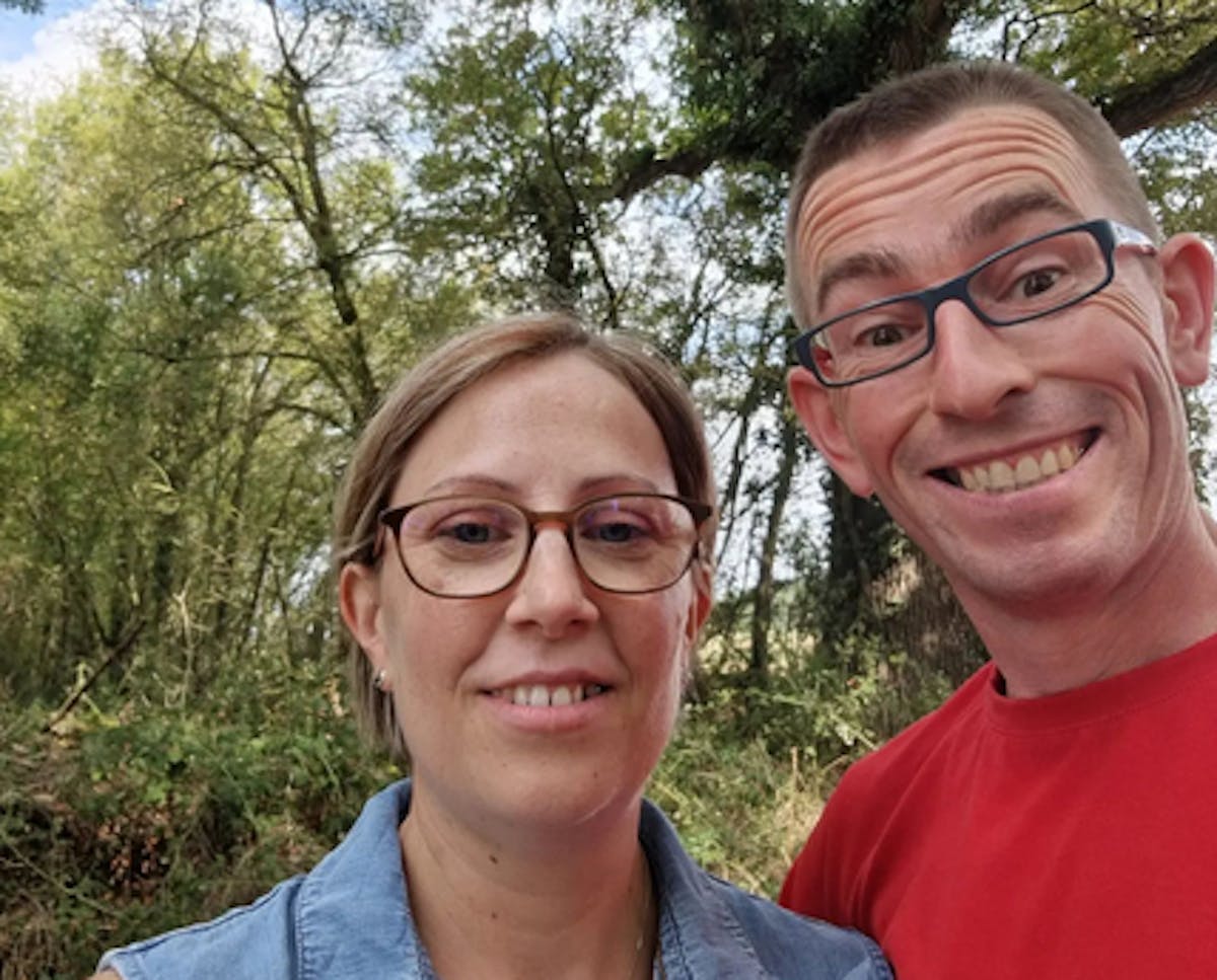 Hervé et Stéphanie (L'amour est dans le pré) ont trouvé la maison de leurs rêves : Karine Le Marchand choquée par la chambre du bébé | Parents.fr