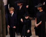 Elizabeth II : que portait la princesse Charlotte aux obsèques, en hommage à son arrière-grand-mère ?