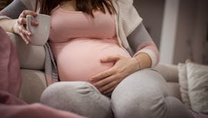 Feuilles de framboisier, quels effets pendant la grossesse ?