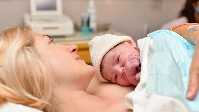 nouveau-né, juste après naissance
