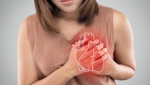 Les problèmes cardiaques chez les femmes, des symptômes à connaître et reconnaître