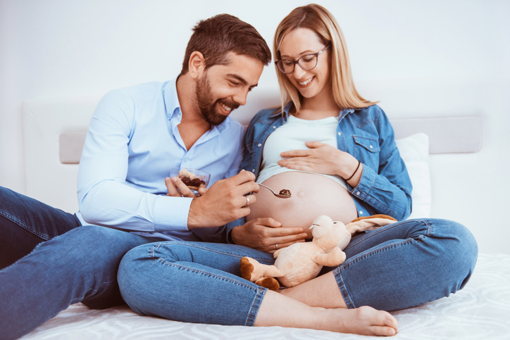 Enceinte, je peux manger de la mousse au chocolat ? Parents.fr