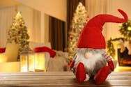 Qu'est-ce que le "Elf on the shelf", qui fait patienter nos enfants jusqu'à Noël ?