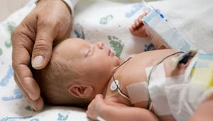 Cardiopathie congénitale : un bébé a été guéri grâce aux cellules souches pour la première fois !