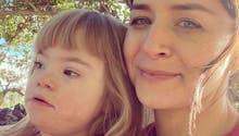 « J’ai eu 2 minutes pour sauver mes enfants » : Caterina Scorsone (Grey's Anatomy) raconte l'incendie de sa maison