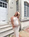 « J'en ai plein à des endroits bizarres » : Camille Cerf, enceinte, s'étonne de l'évolution de son corps