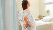 Quelles sont les solutions contre le mal de dos après l’accouchement ?