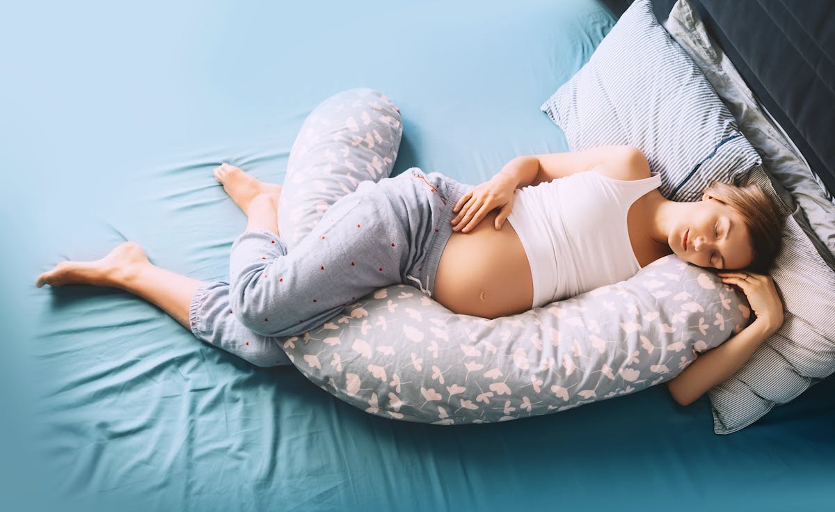 Les positions de sommeil spécial femmes enceintes