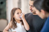 Rentrée scolaire 2023 : attention, les crises d'asthme de l'enfant risquent de reprendre avec l'école