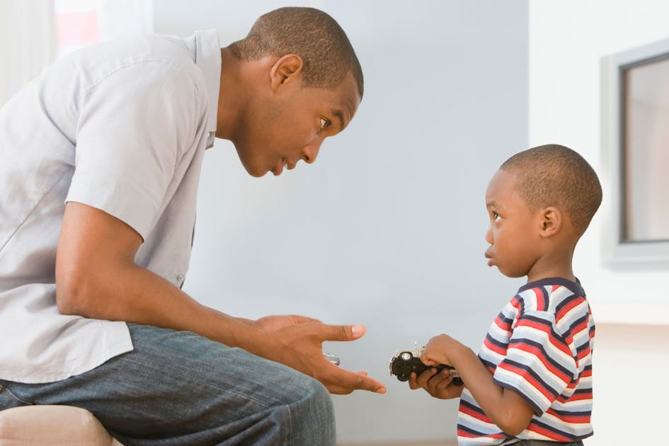 Voici 5 questions que le parent hélicoptère pose (souvent) à son enfant