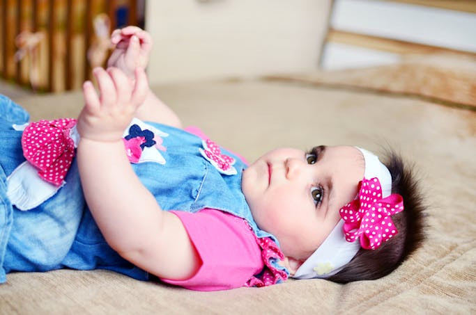 Bébé turc portant le prénom Nisa