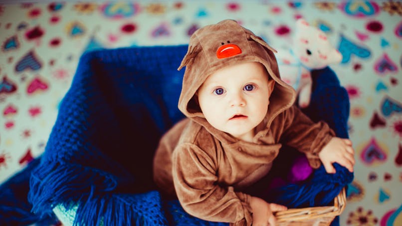 Bébé turc portant le prénom Miraç
