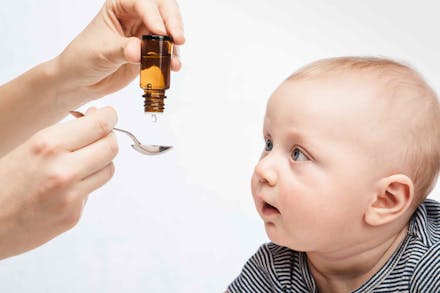 Vitamine D chez l’enfant : jusqu'à quel âge et à quelle dose ?