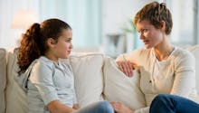 Quelles sont les 3 phrases qu'il faudrait éviter de dire à son enfant pour favoriser son intelligence émotionnelle ?