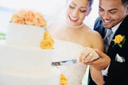 Elle refuse de changer son gâteau de mariage malgré l’allergie de sa mère
