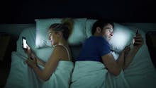 Le téléphone portable impacte-t-il les relations sexuelles ?