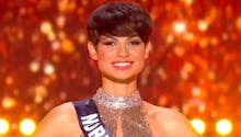 Ève Gilles sacrée Miss France 2024 : « Ma famille, c'est mon petit cocon »