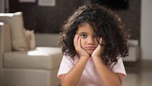 3 choses qu'il faudrait faire pour aider un enfant à surmonter une déception selon les psychologues