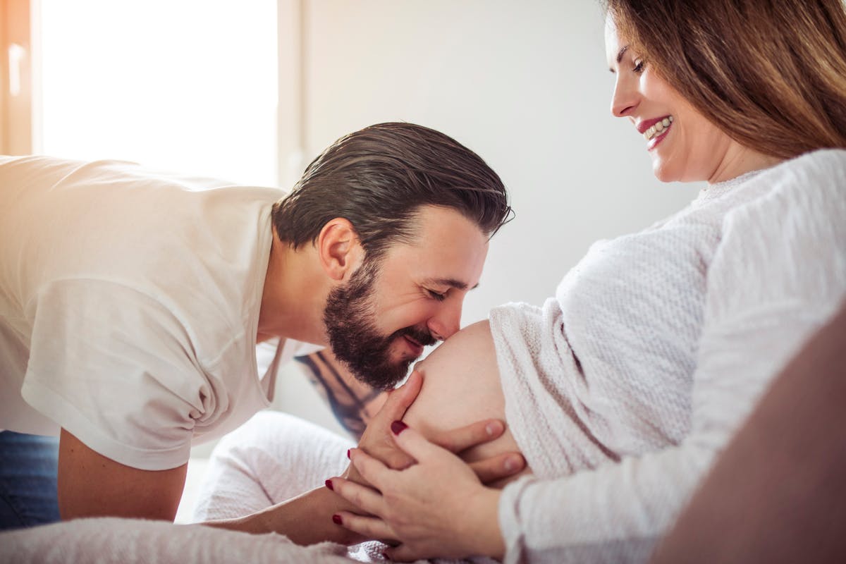 Qu'est-ce qu'une « grossesse gériatrique » ou tardive ? | PARENTS.fr
