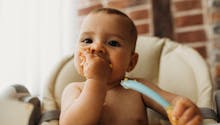 Quiz : testez vos connaissances sur l’alimentation de bébé (0-1 an)
