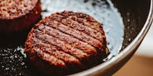 Rappel produit : ces steaks hachés vendus dans toute la France ne doivent pas être consommés