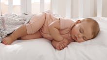 Les troubles du sommeil chez le bébé : Conseils et solutions