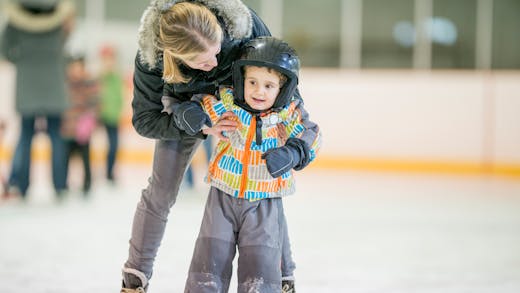 À partir de quel âge un enfant peut-il aller à la patinoire ?