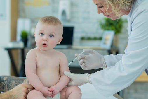Quels sont les vaccins obligatoires pour bébé ?