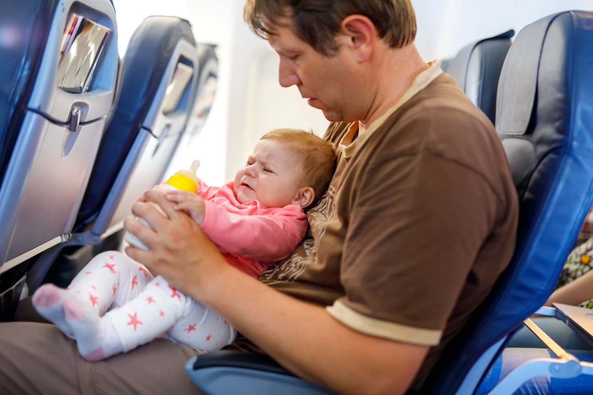 "J'ai été victime des préjugés des passagers de l'avion parce que je voyageais avec mon bébé, et ça me travaille encore"