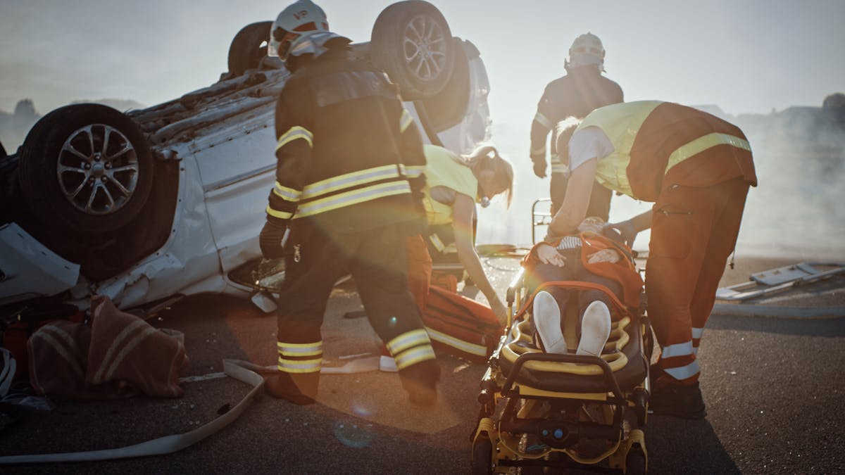 Des pompiers agressés par le mari d'une femme enceinte qu'ils aidaient