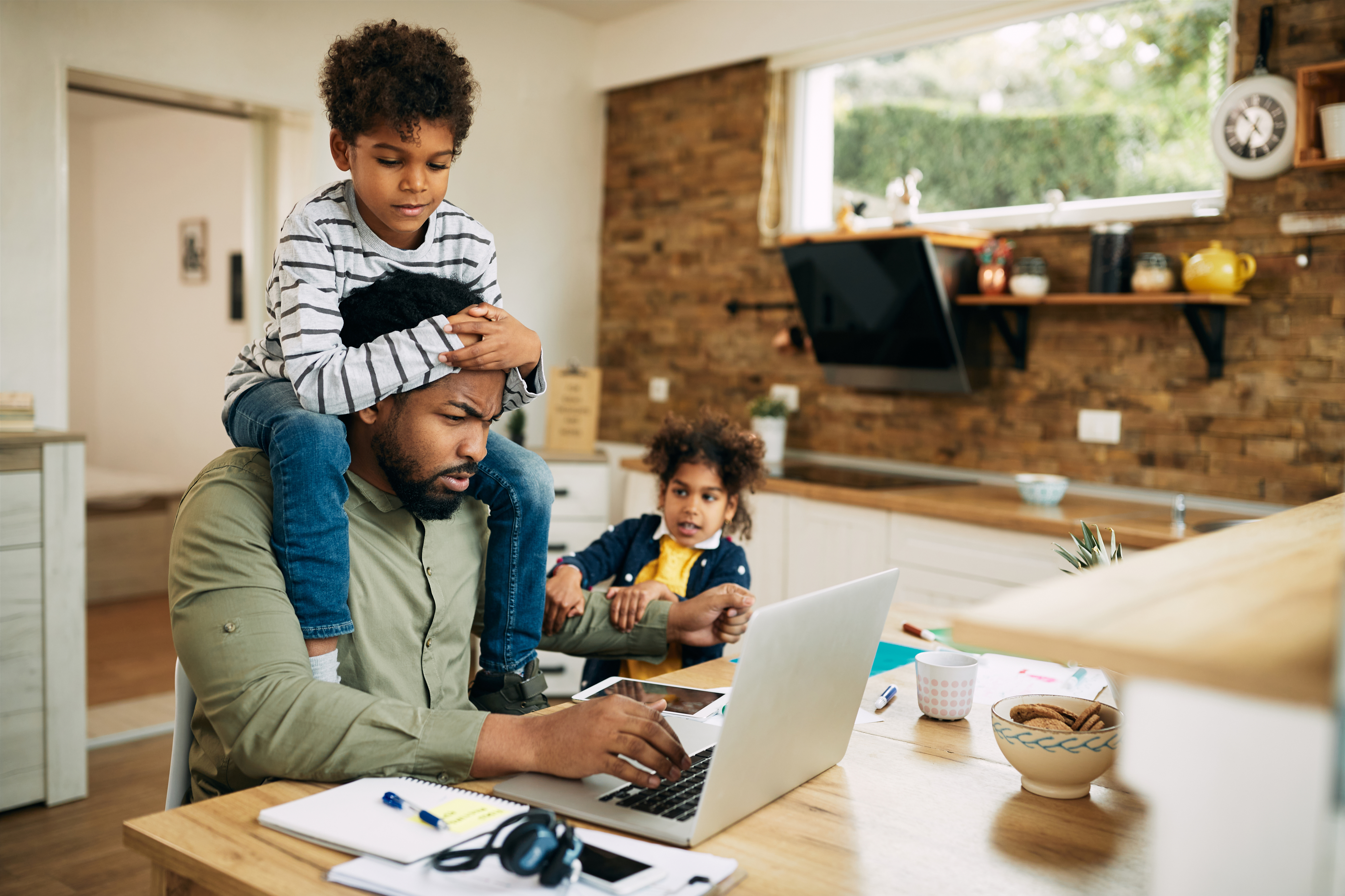 Pourquoi les parents vont se faire des nœuds au cerveau cette semaine — free download