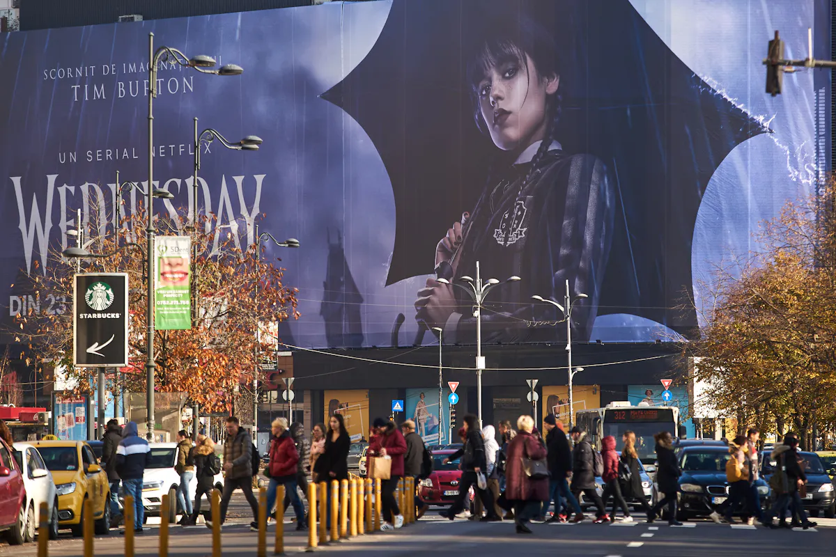 水曜日シーズン2：Netflixカルトシリーズに期待されるシーケンス上のすべて