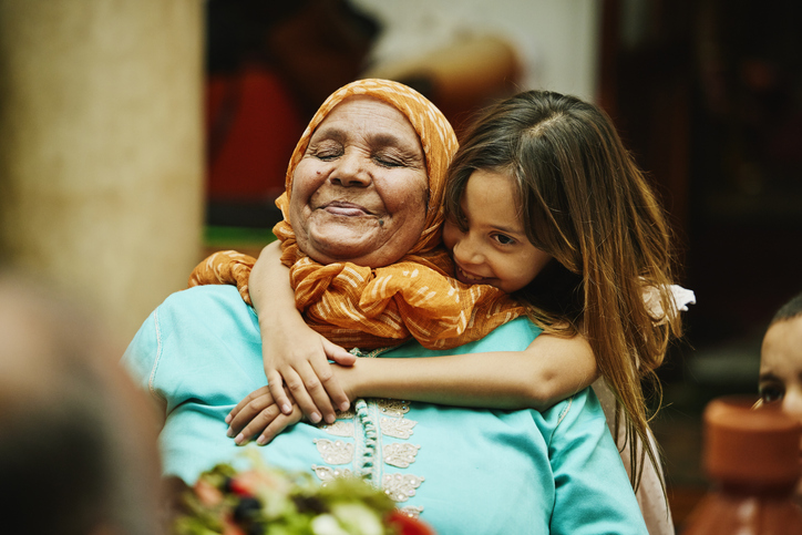 Fillette portant un prénom d'origine étrangère, Anna
