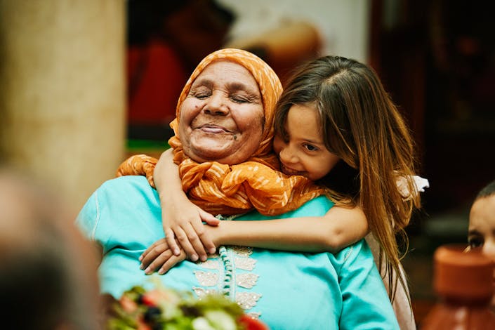 Fillette portant un prénom d'origine étrangère, Anna