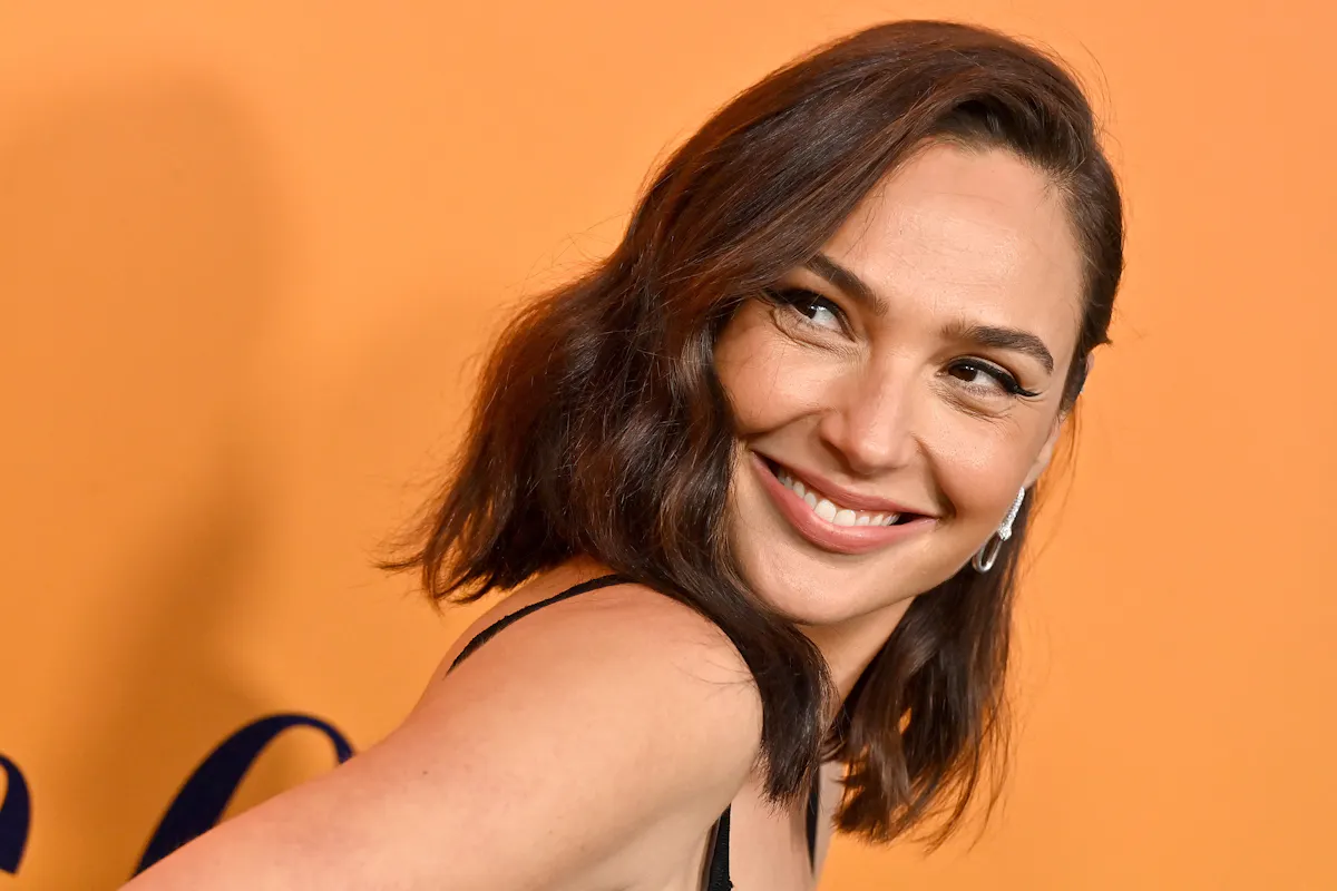 Random Load Balance Gal Gadot maman : qui sont ses 4 filles, les véritables super-héroïnes ...