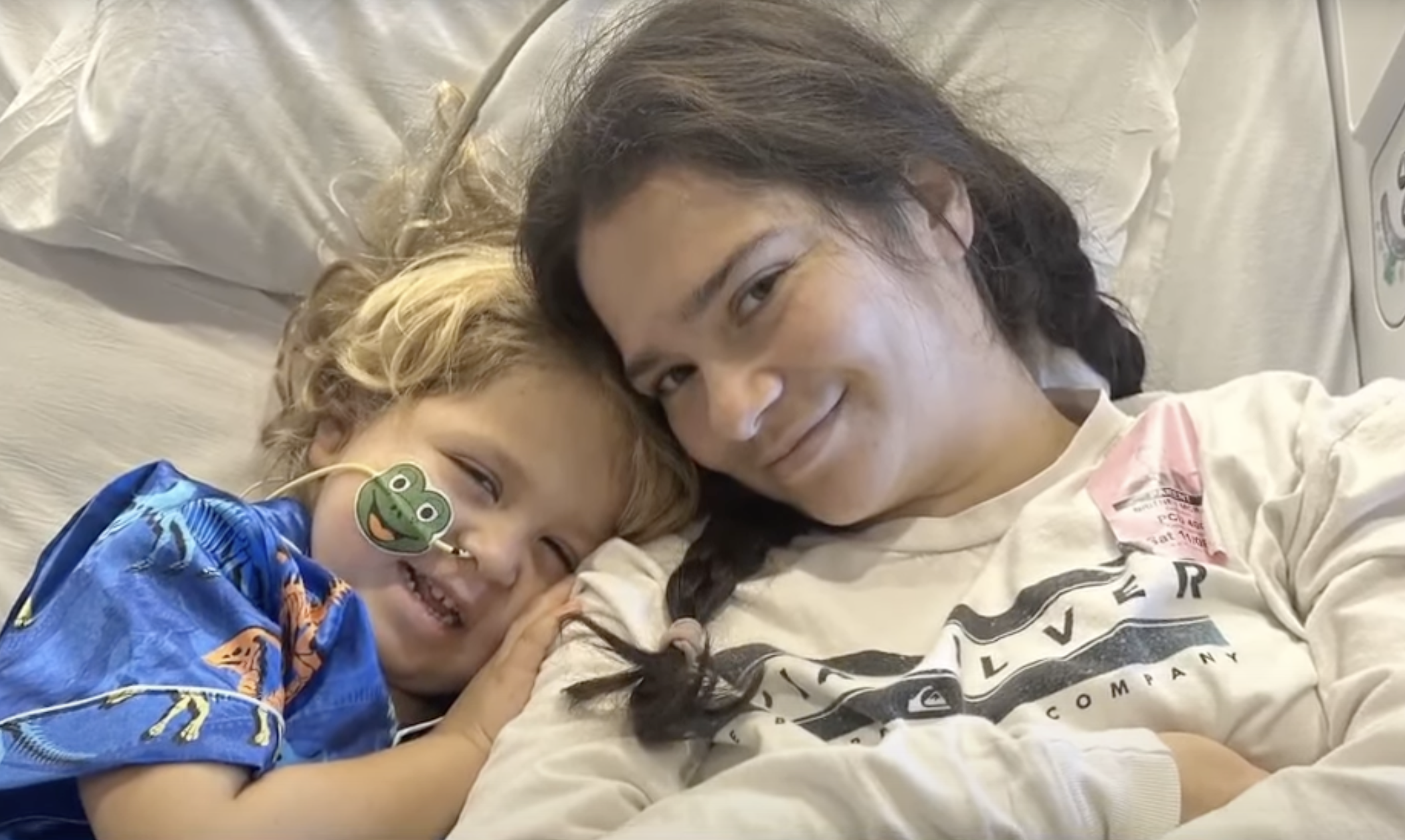 Le même jour, une maman et son fils de 4 ans apprennent qu’ils ont un cancer : l’histoire qui bouleverse les Etats-Unis