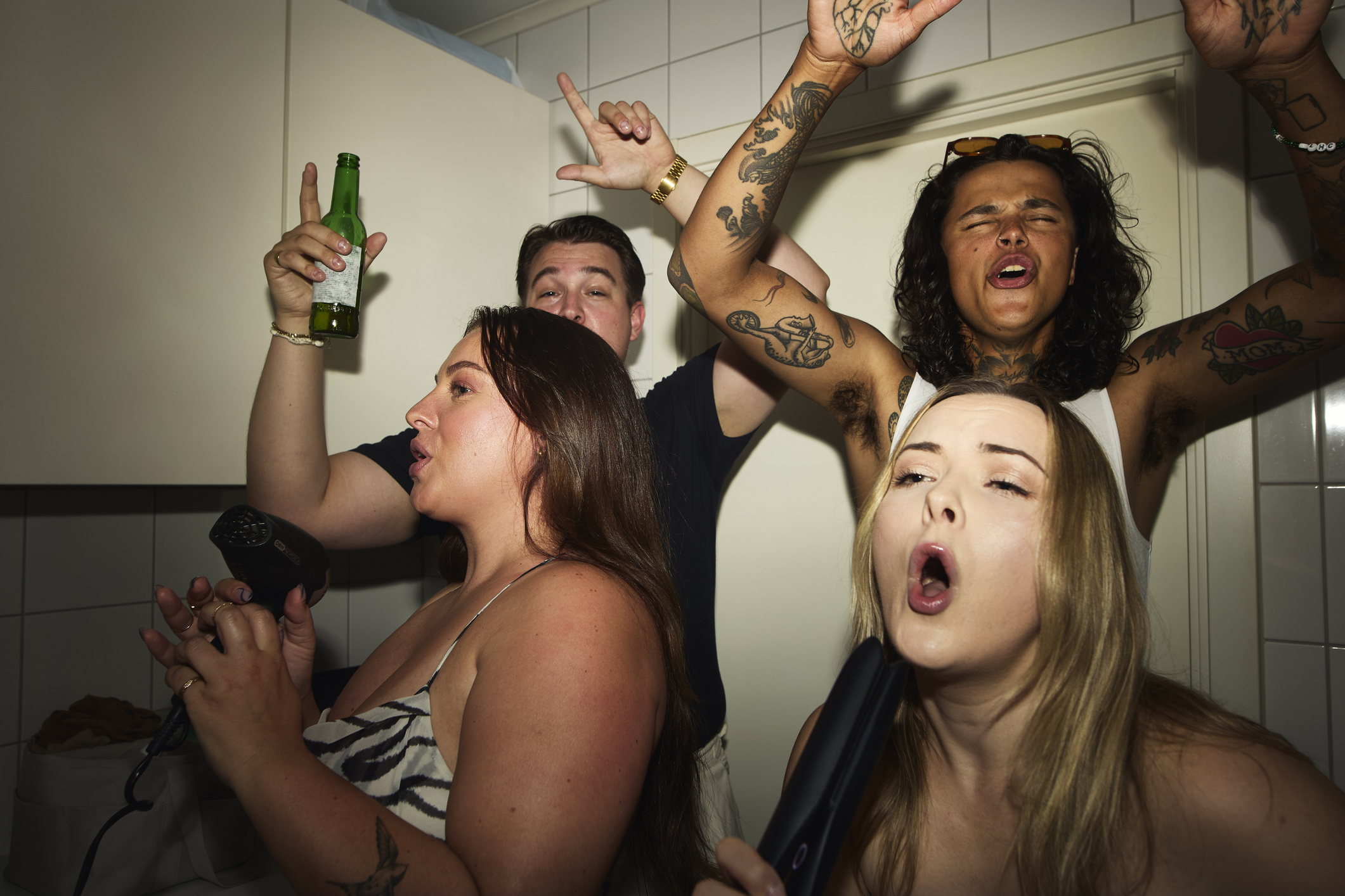 Faire la fête ado permettrait de mieux réussir adulte d'après une étude, les parents ne vont pas apprécier !