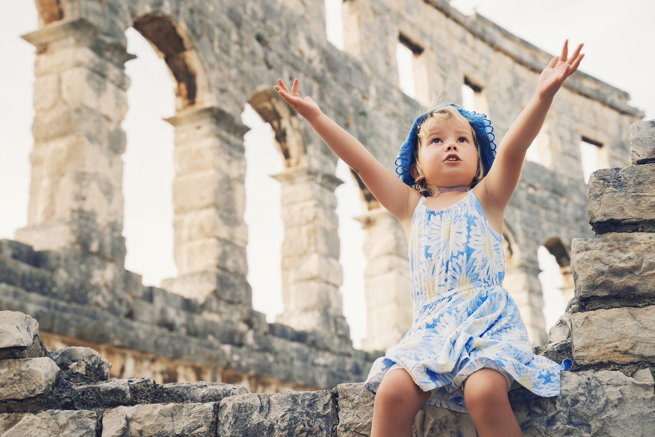 Prénoms mythologiques : découvrez des noms légendaires pour votre fille