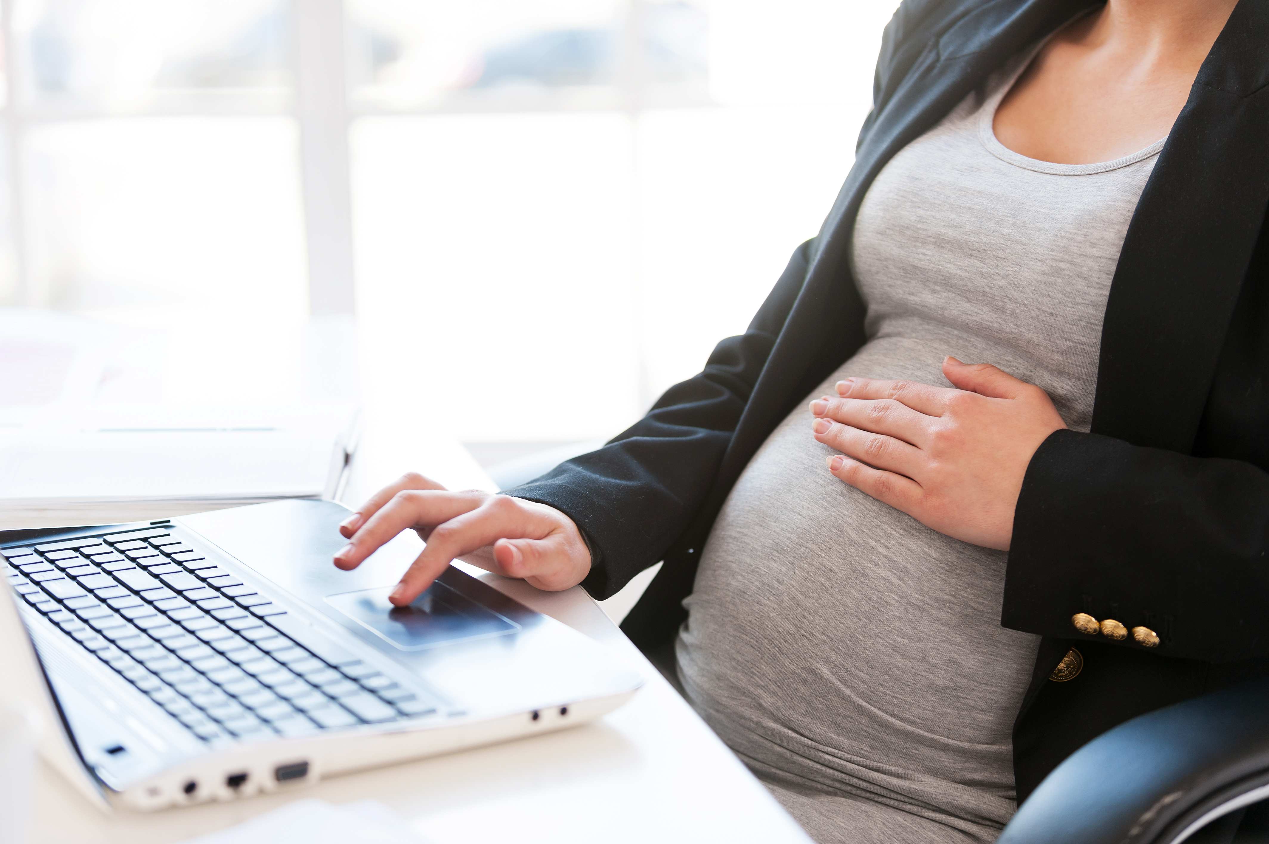 Pregnant Woman Wins £93,000 After Being Fired via SMS Over Morning Sickness