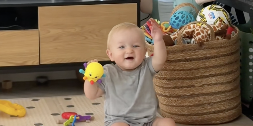 Ce bébé de 10 mois passe des larmes au rire dès qu'il entend Bad Bunny