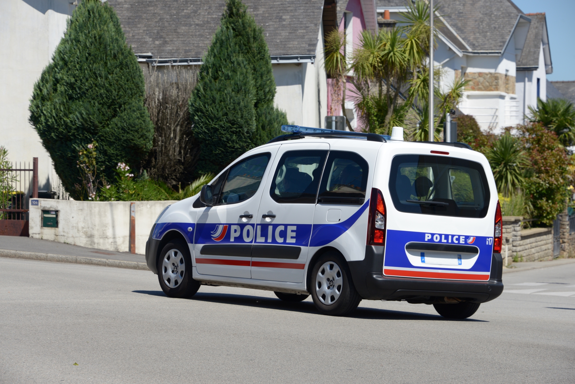 Vaucluse : cinq corps de nouveau-nés découverts au domicile d’un couple