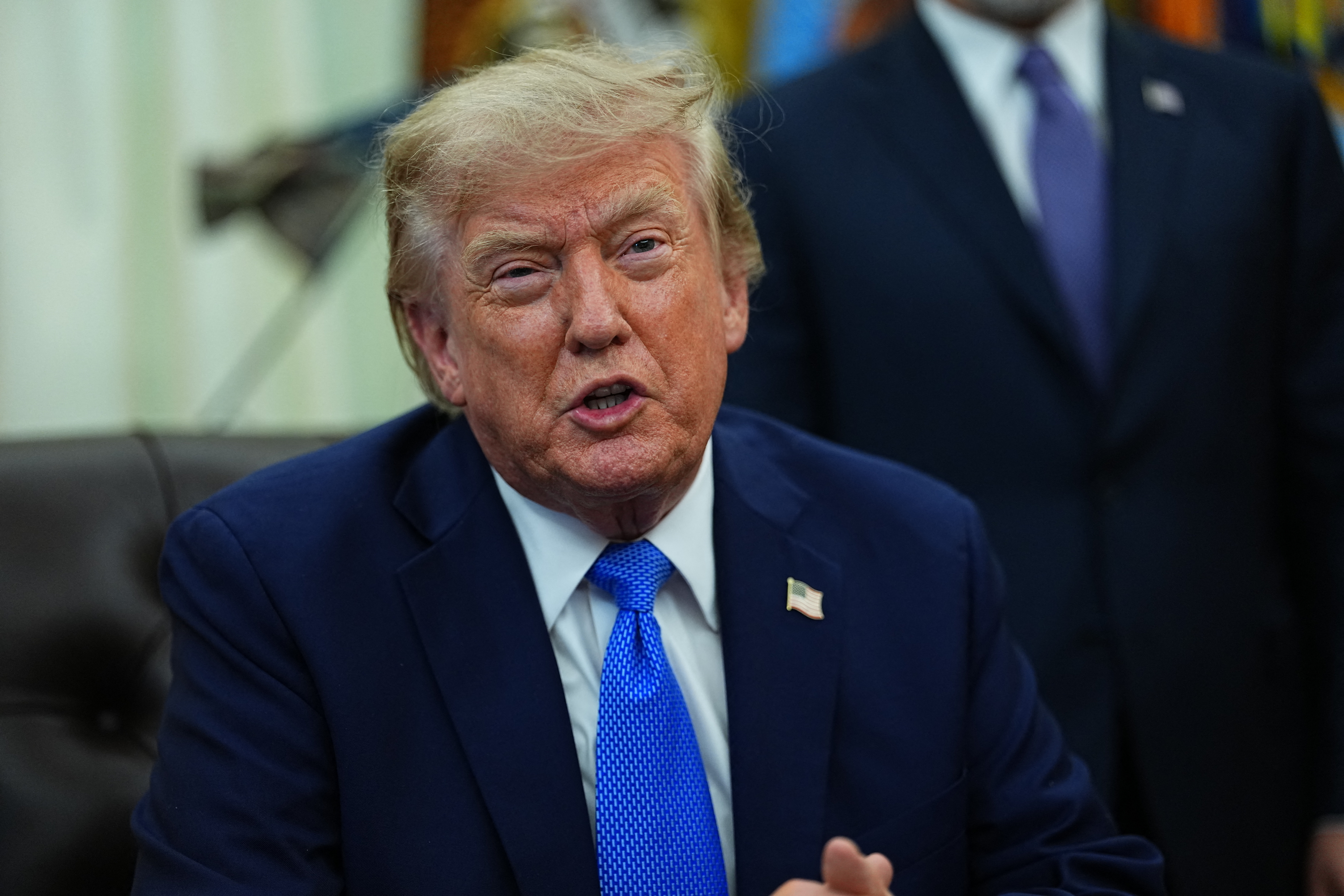 Vaccination des enfants : Donald Trump veut espacer les injections et relance la polémique sur l’autisme