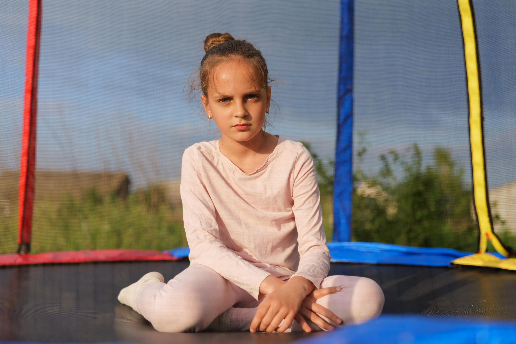 Trampoline : découvrez pourquoi cet engin est un danger pour vos enfants