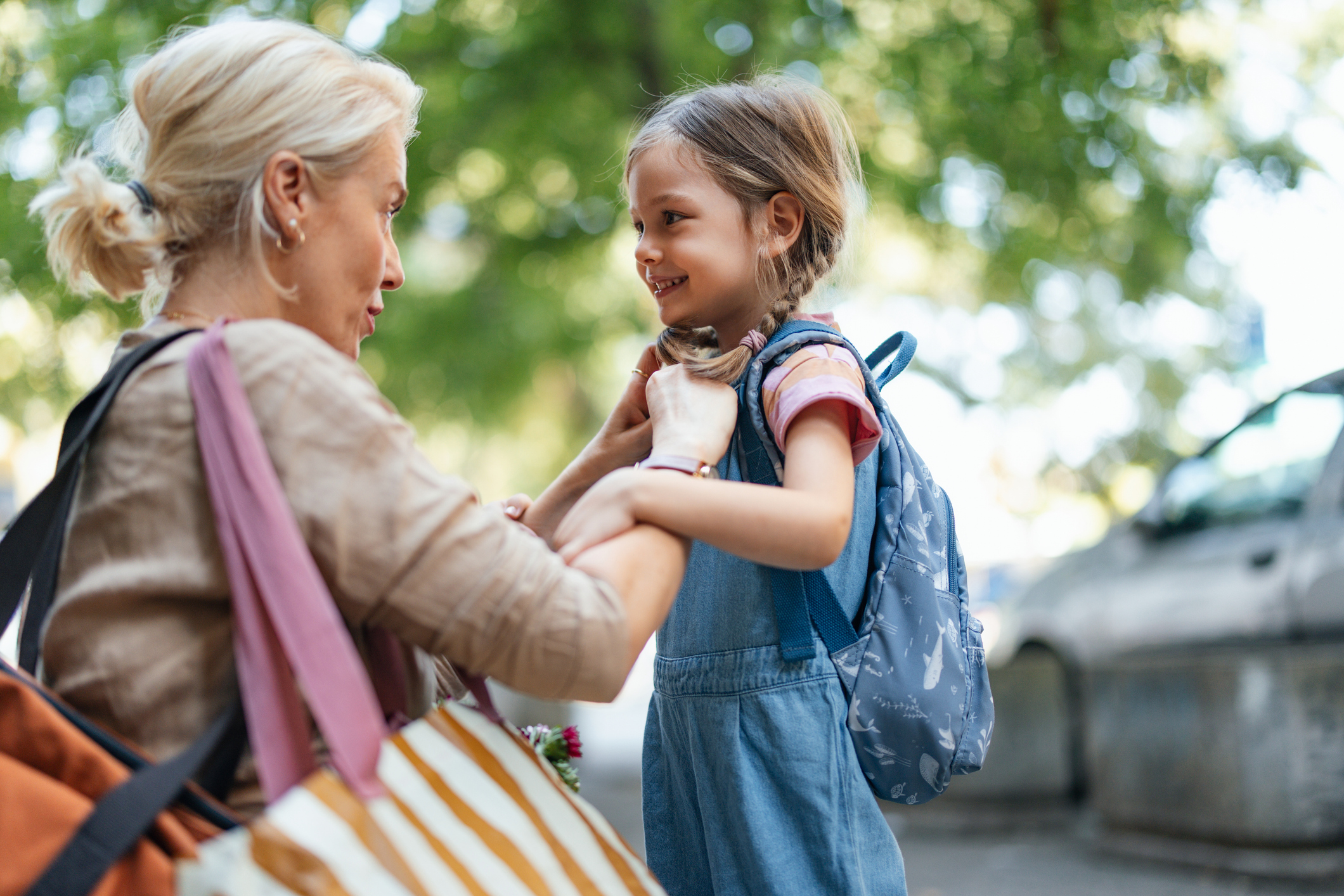 Les enfants qui vivent bien la rentrée entendent souvent ces 3 phrases de leurs parents