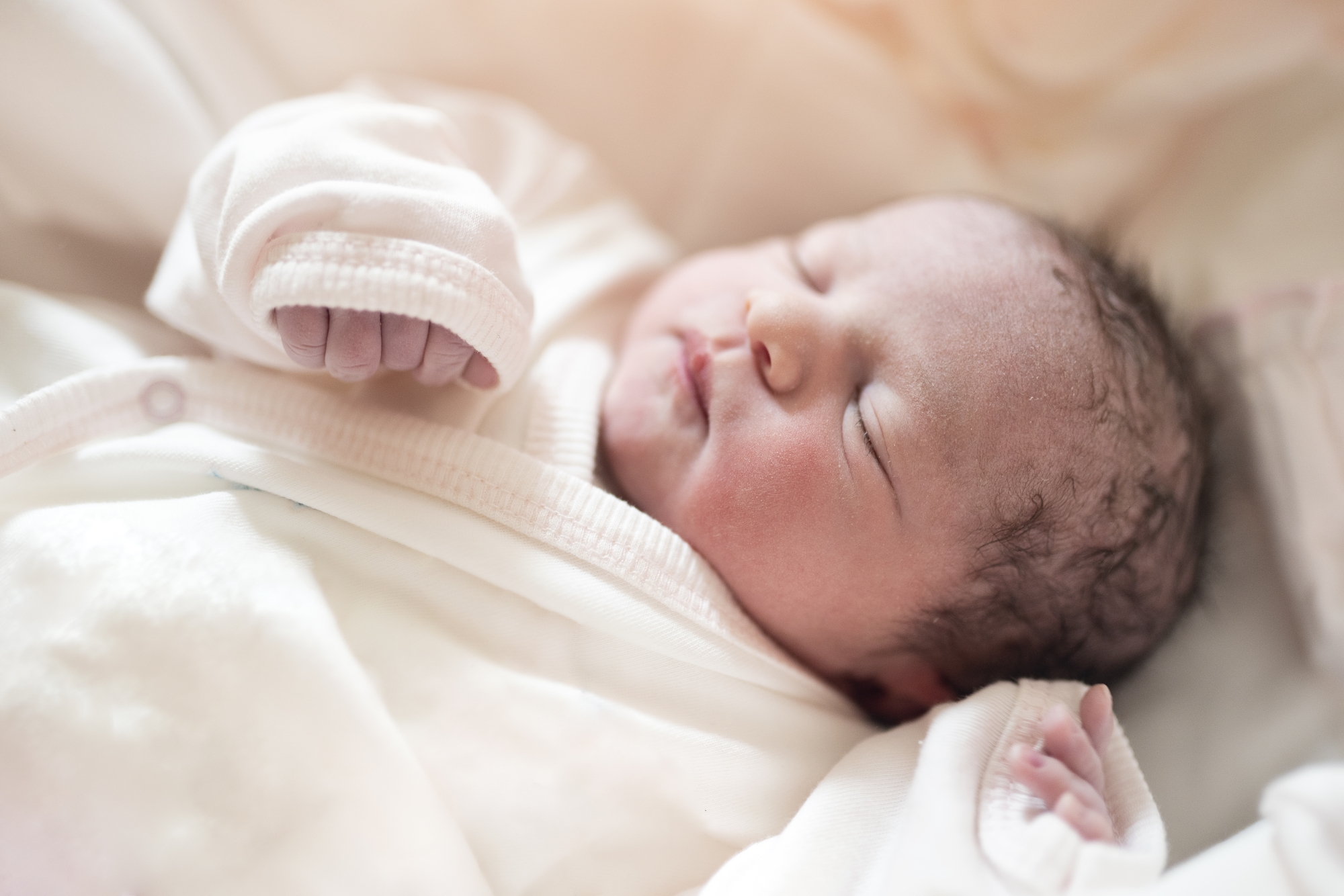 Suisse : découvrez le classement des prénoms de bébé les plus donnés en 2025