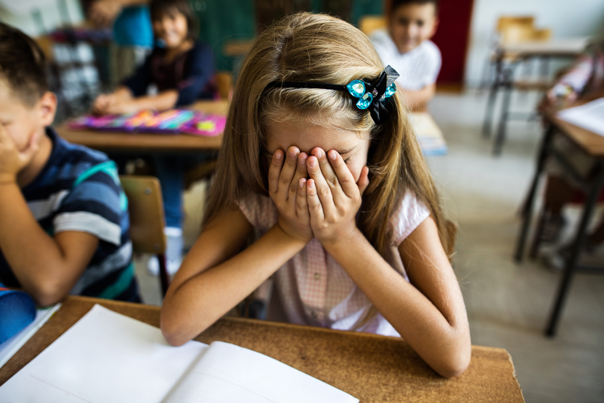 Les phrases à dire à un enfant timide avant le jour de la rentrée