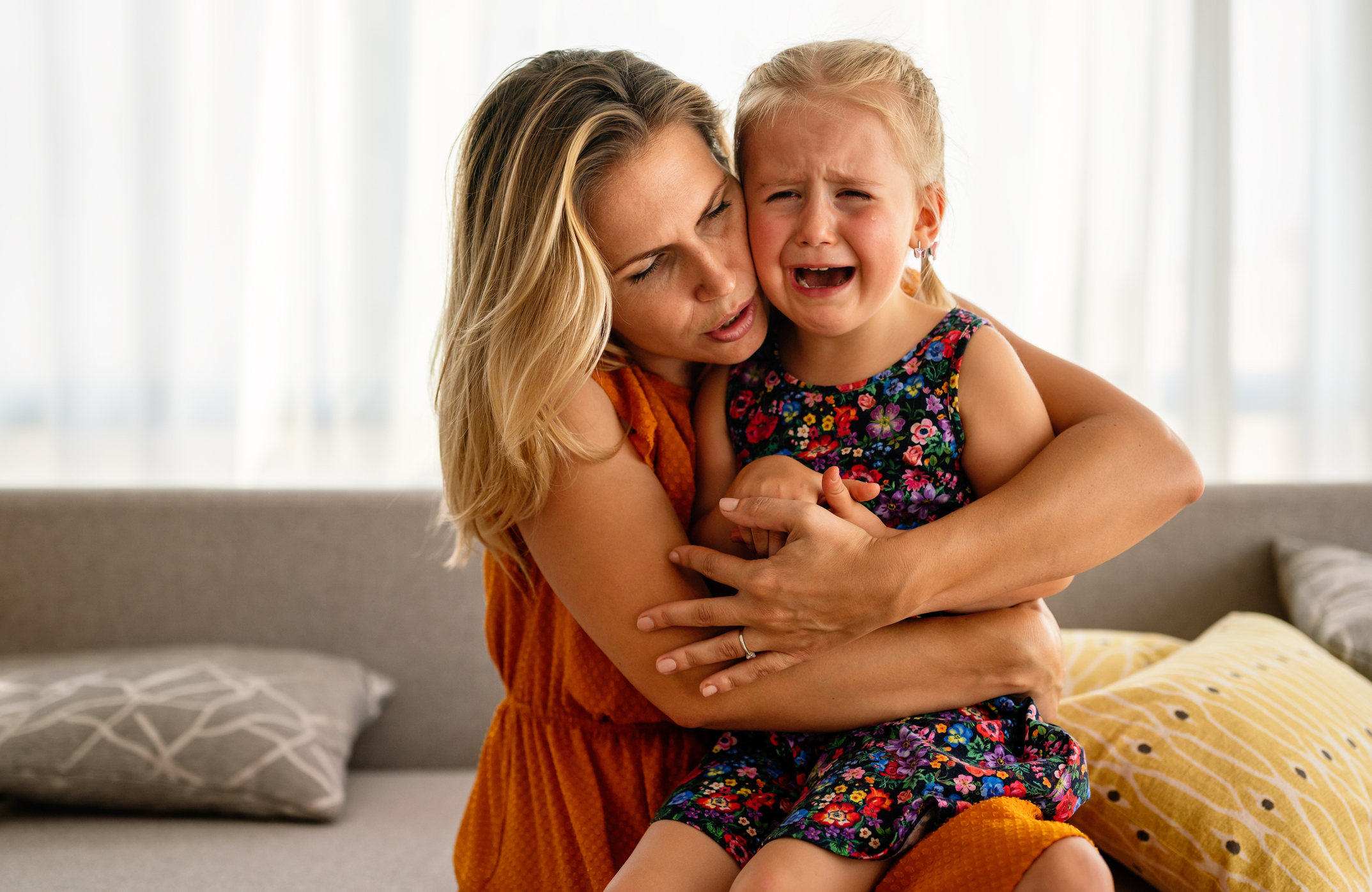 Les phrases à ne pas dire quand votre enfant pleure, même avec de bonnes intentions