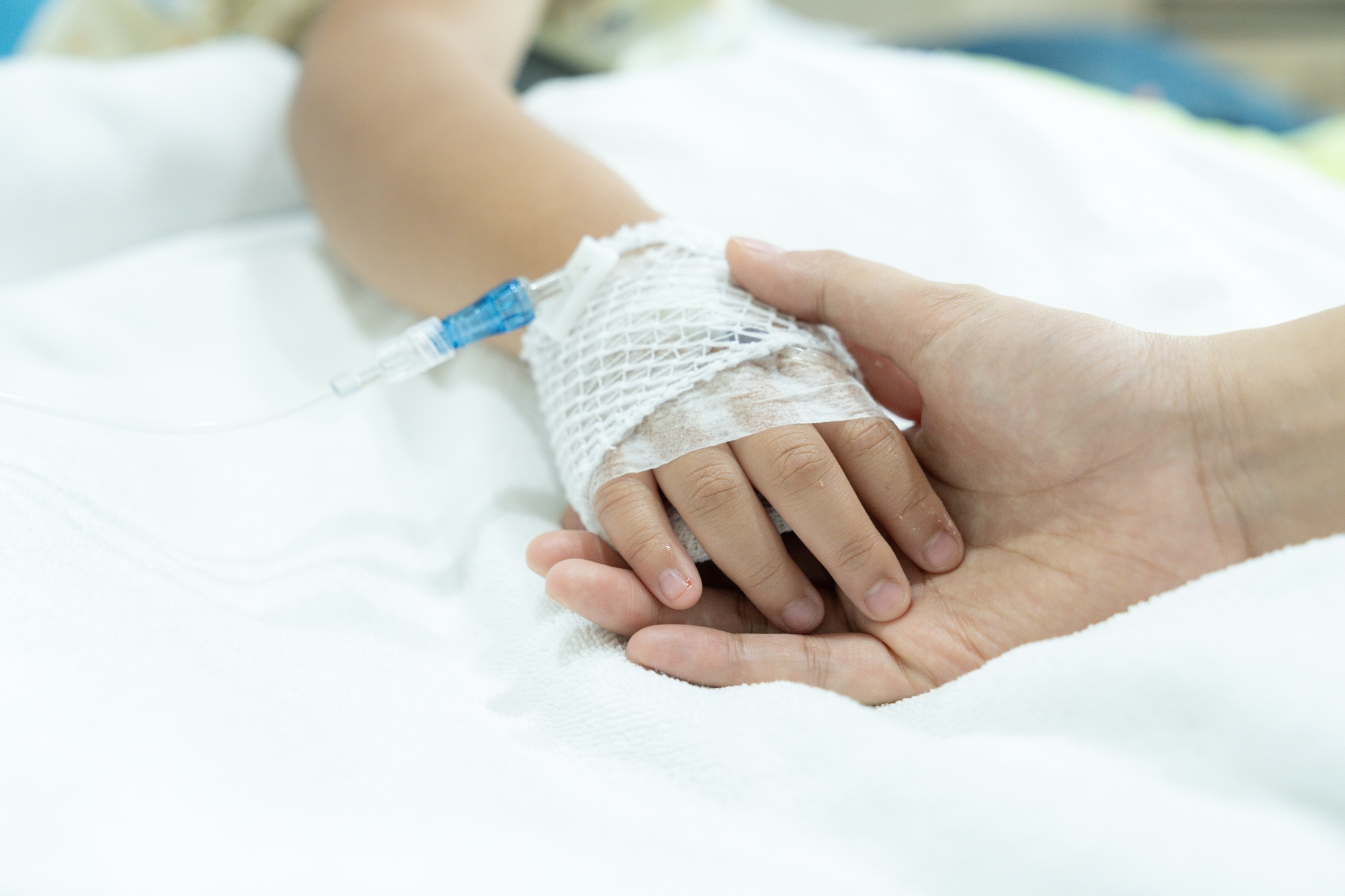 Elle fait croire que son fils est atteint d’un cancer et récolte 358 000 euros grâce à des appels aux dons